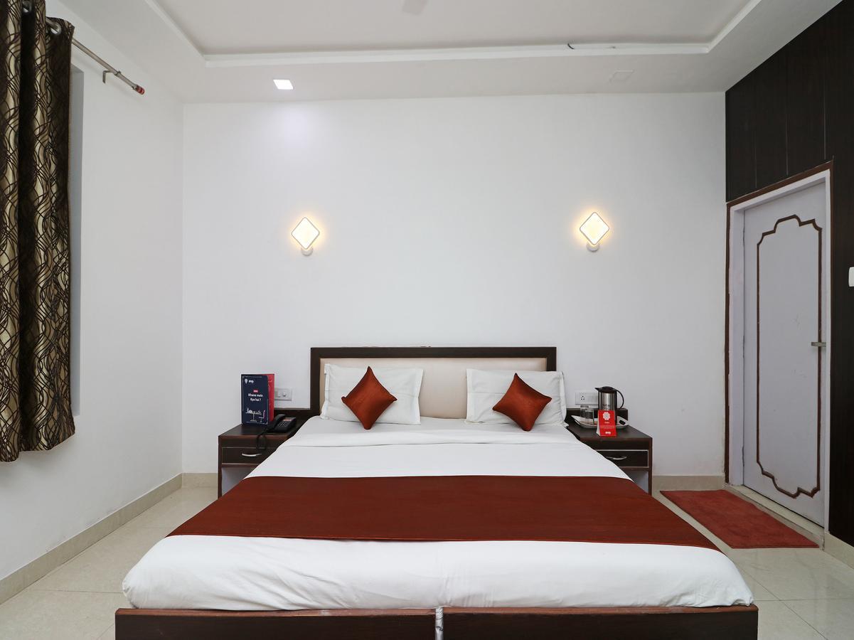 Oyo 11526 Hotel Apollo Agra  Exterior photo