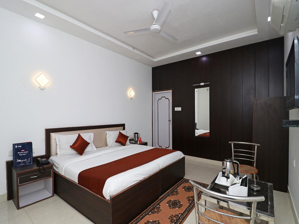 Oyo 11526 Hotel Apollo Agra  Exterior photo