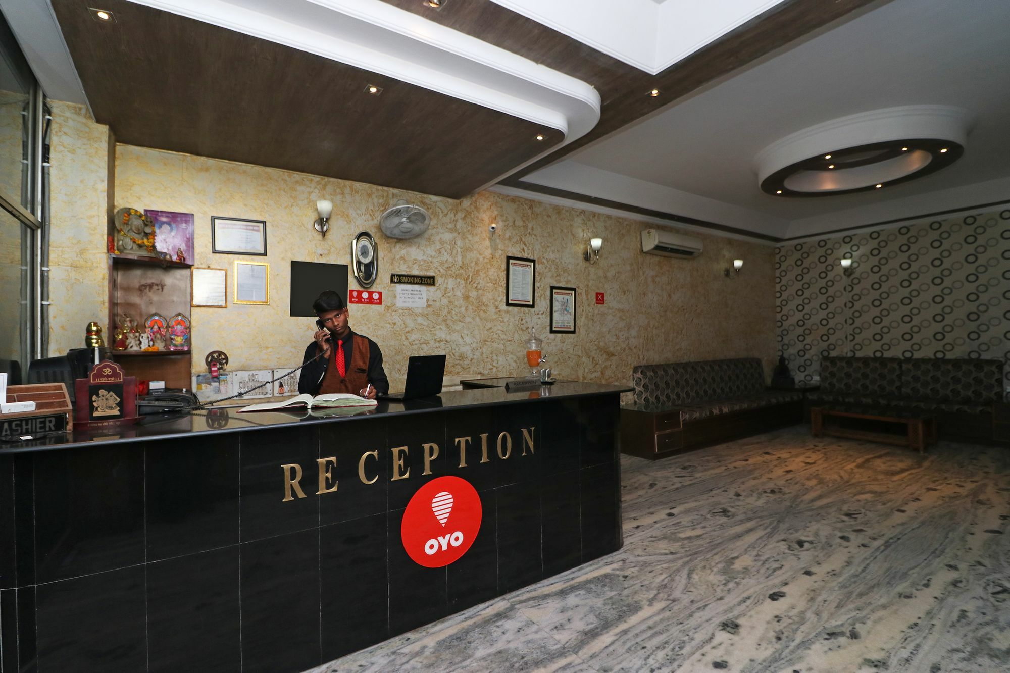 Oyo 11526 Hotel Apollo Agra  Exterior photo
